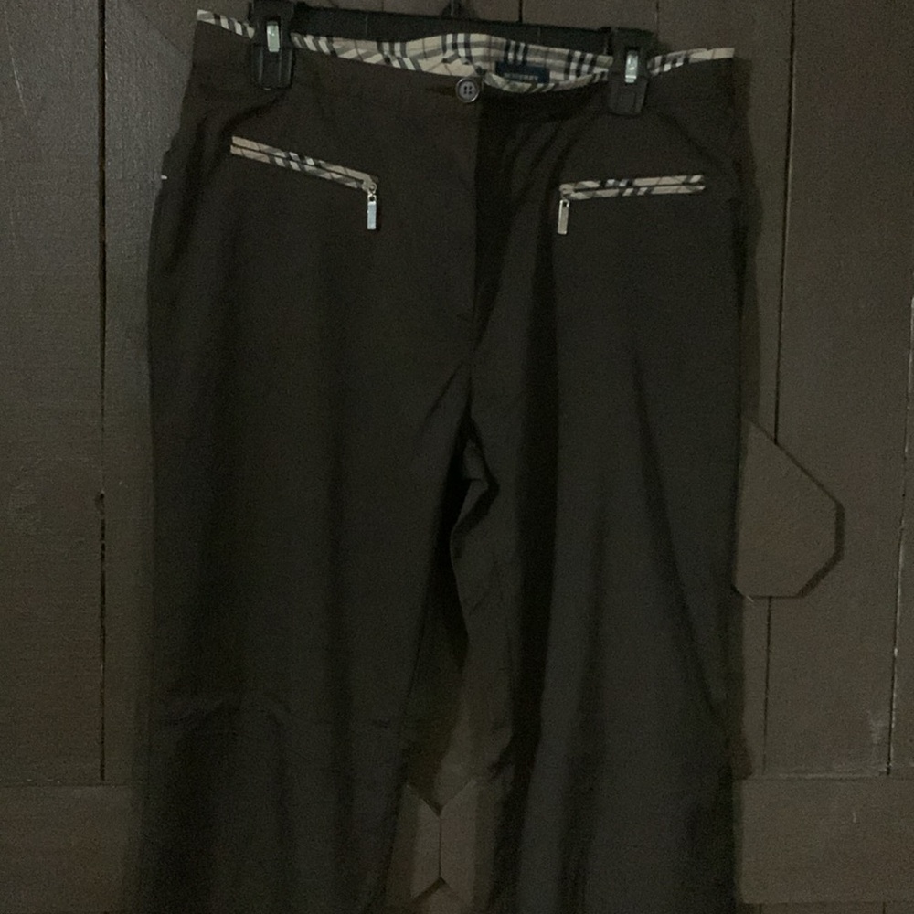 Burberry- woman’s dress pants - Picture 3 of 8